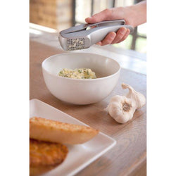 Zyliss Garlic Press Susi 3 with Cleaner